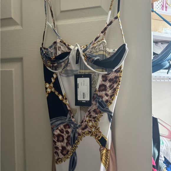 Chic Multicolor Patterned Dress - Picture 5 of 5